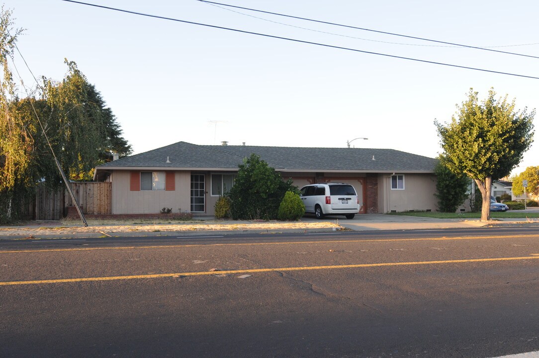 4119 Williams Rd in San Jose, CA - Building Photo