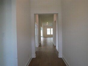 8503 Pier Cove Dr in Cypress, TX - Building Photo - Building Photo