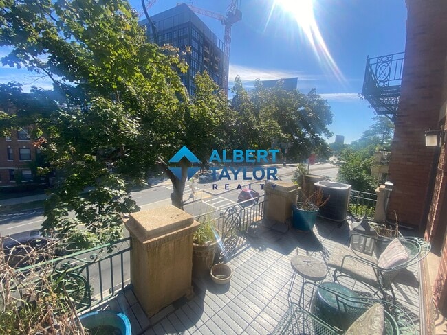 458 Park Dr, Unit 2