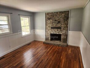 16 Belvedere Rd in Asheville, NC - Building Photo - Building Photo