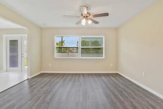 4600 Greenwood St in Skokie, IL - Building Photo - Building Photo