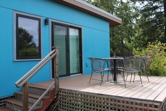 6127 Old Redwood Hwy in Santa Rosa, CA - Building Photo - Building Photo
