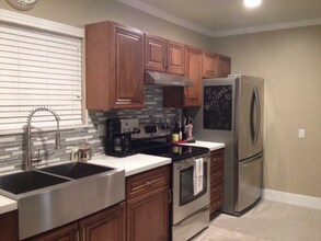 1373 Idaho St in Santa Clara, CA - Building Photo - Building Photo