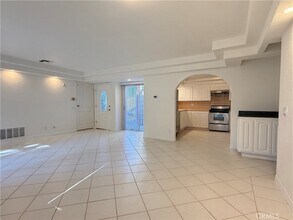 16004 Sierra Pass Way in Hacienda Heights, CA - Foto de edificio - Building Photo