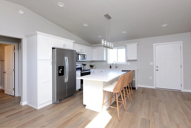 1265 Jill Dr W in West Fargo, ND - Building Photo - Building Photo