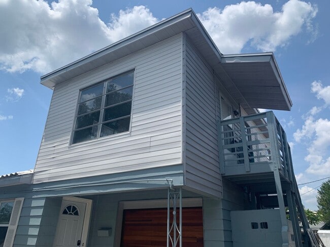 6375 19th Ave N in St. Petersburg, FL - Building Photo - Building Photo