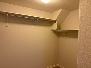 8014 Blackhawk Pass in San Antonio, TX - Building Photo - Building Photo