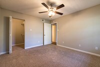 Building Photo - Silver Creek Apartment Homes in Dallas, Texas