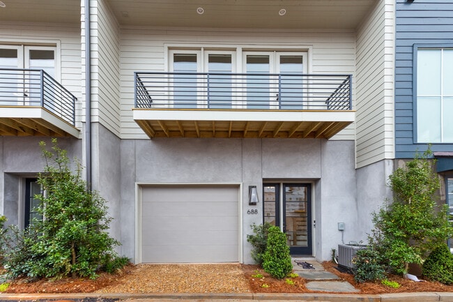 property at 688 Exchange St SE