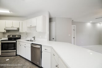 6054 Cardiff Ave in Cocoa, FL - Building Photo - Building Photo