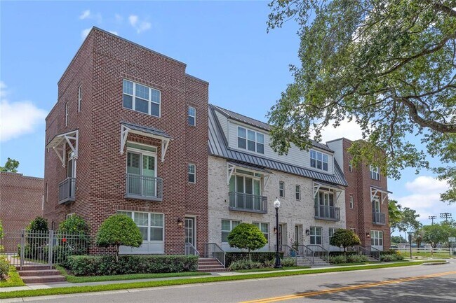 145 S Park Ave in Winter Garden, FL - Building Photo - Building Photo