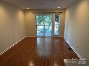 620 Raphael Place, Unit 620 in Charlotte, NC - Foto de edificio - Building Photo