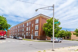7357 S Yale Ave-Unit -7357-3 in Chicago, IL - Building Photo - Building Photo