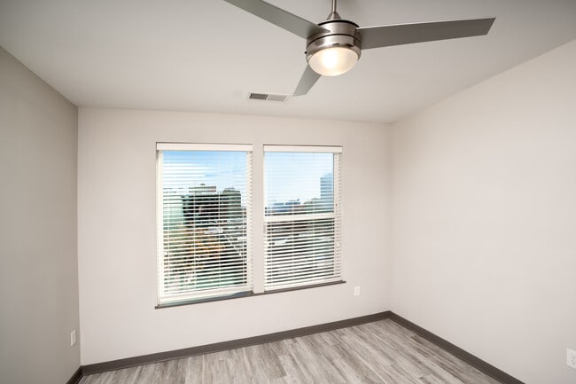 Brightleaf on Main in Durham, NC - Building Photo - Interior Photo