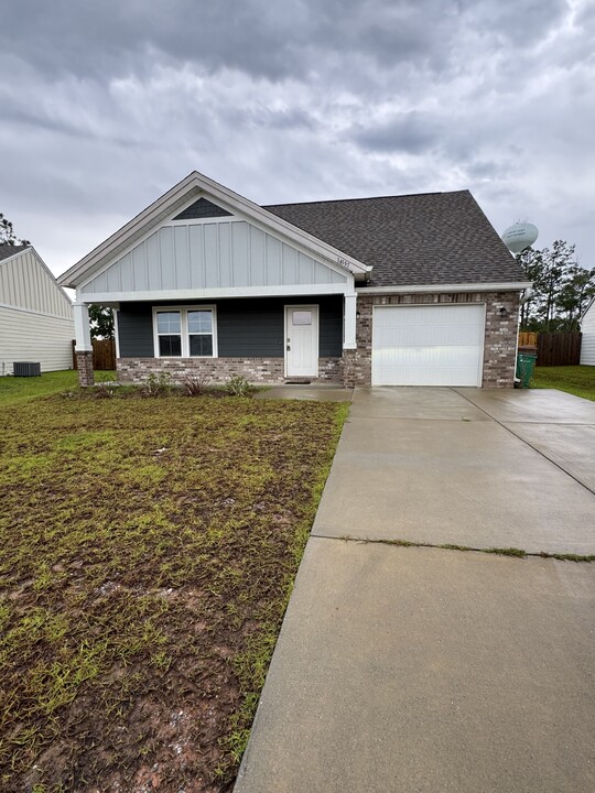 14157 Sanctuary Trails Dr in Gulfport, MS - Building Photo