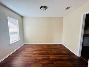 1021 N 37th St in Baton Rouge, LA - Building Photo - Building Photo