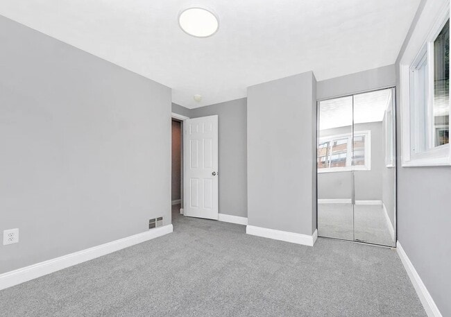 2100 Ashburton St, Unit 2100 Ashburton in Baltimore, MD - Building Photo - Building Photo