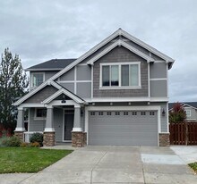 788 NW 28th Loop in Redmond, OR - Building Photo