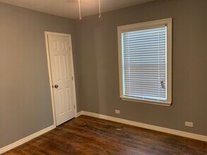 720 Menchaca St in San Antonio, TX - Building Photo - Building Photo