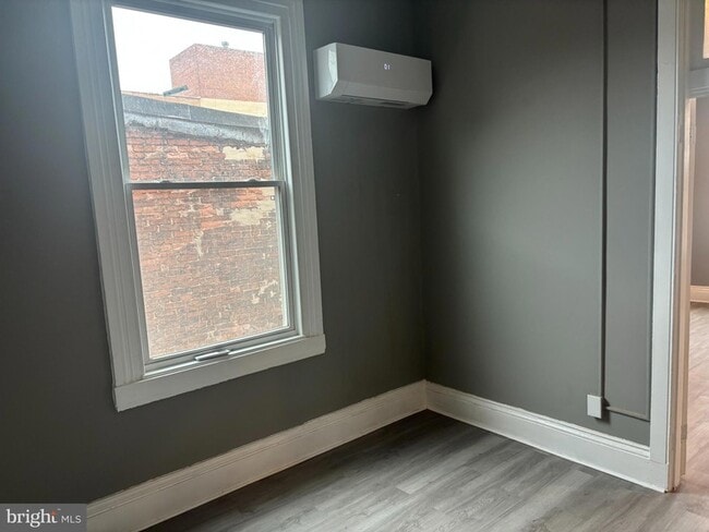 2124 Maryland Ave, Unit 7 in Baltimore, MD - Building Photo - Building Photo