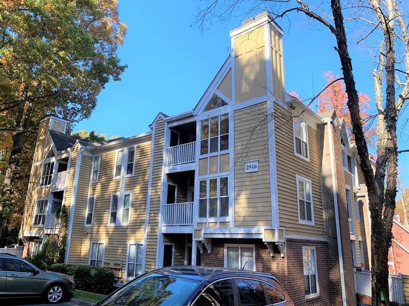 2516 Cranbrook Ln in Charlotte, NC - Building Photo