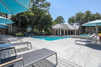 Town Center Crossing in Kingwood, TX - Building Photo - Building Photo