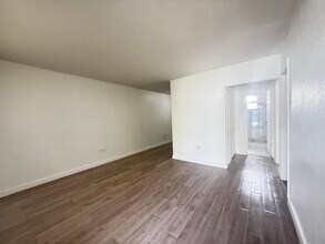 1017 SW 8th St in Homestead, FL - Building Photo - Building Photo