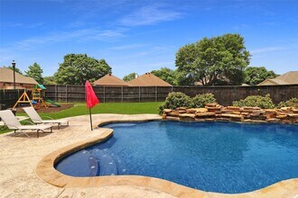 1101 BreAnne Ct in Burleson, TX - Building Photo - Building Photo