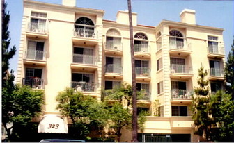 Villa Doheny I & II Apartments