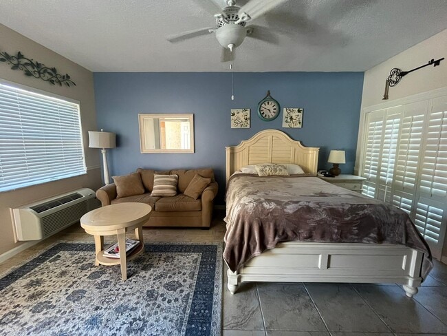 property at 8365 Mulligan Cir