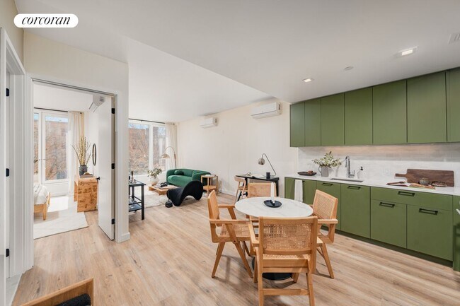 21 Garden St