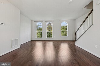 1613 Wesbourne Dr in Upper Marlboro, MD - Building Photo - Building Photo