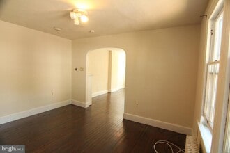 266 Manatawny St in Pottstown, PA - Building Photo - Building Photo