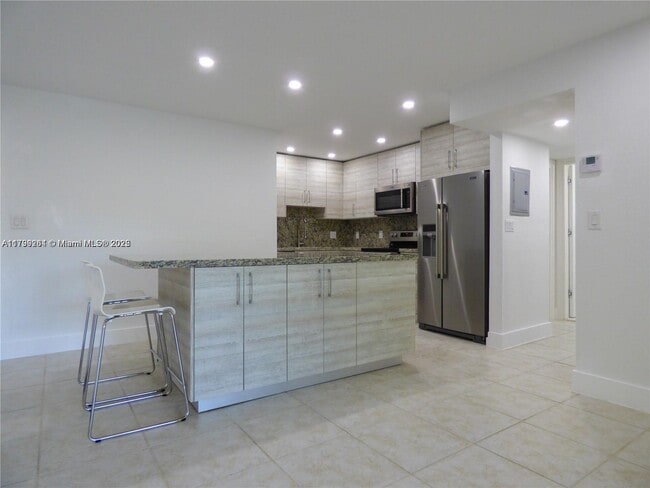 property at 10355 N Kendall Dr