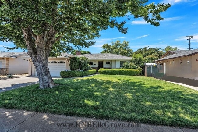 4930 Bonniemae Way in Sacramento, CA - Building Photo - Building Photo