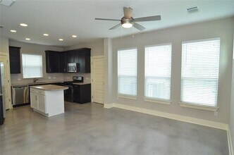 1916 Cleese Dr in Austin, TX - Building Photo - Building Photo