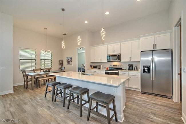 property at 3527 SW 4th Ln