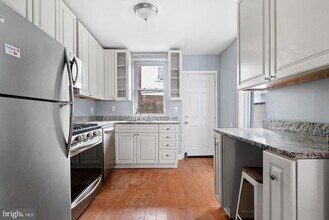 1723 S Taylor St in Philadelphia, PA - Building Photo - Building Photo