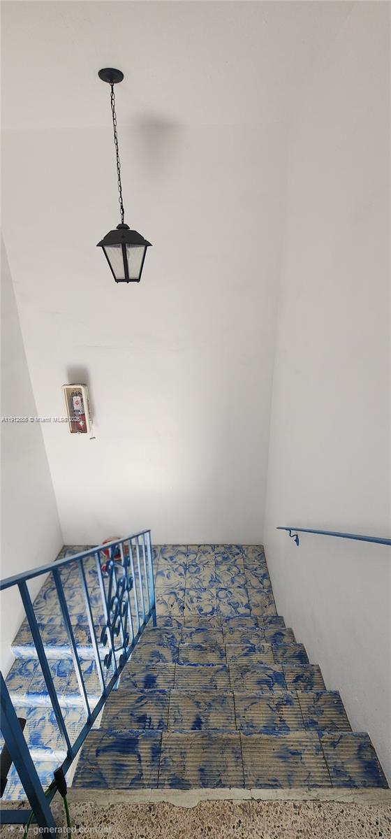 1960 SW 27th Ave in Miami, FL - Building Photo - Building Photo