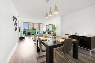 4001 S Ocean Dr in Hollywood, FL - Foto de edificio - Building Photo