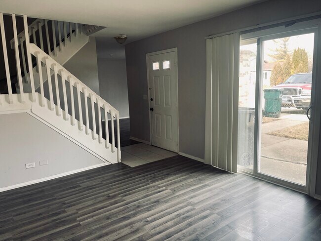 4103 Douglas Dr in Zion, IL - Building Photo - Building Photo