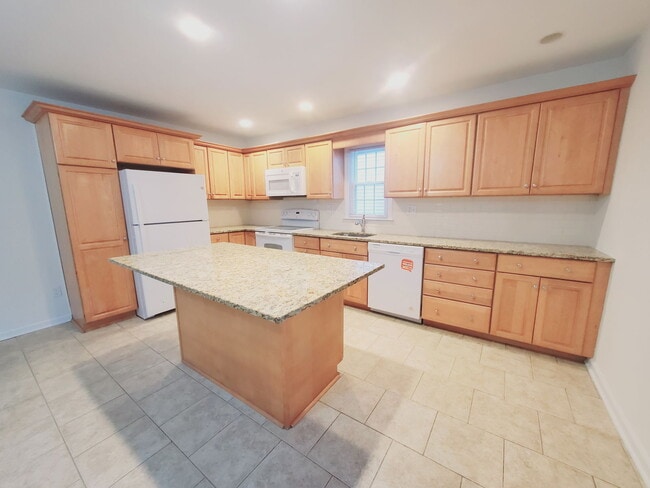 property at 94 Harbor Dr