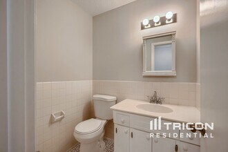 931 Market St S in Shakopee, MN - Building Photo - Building Photo