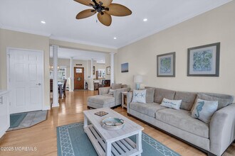 407 Euclid Ave in Manasquan, NJ - Building Photo - Building Photo