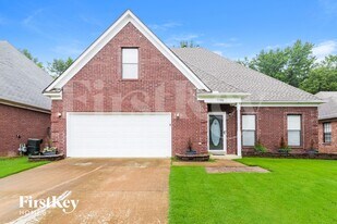 7996 Jills Creek Dr in Bartlett, TN - Building Photo