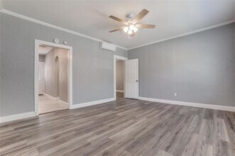 320 W Canty St in Dallas, TX - Building Photo - Building Photo