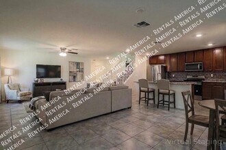 16267 W La Ventilla Way in Goodyear, AZ - Building Photo - Building Photo