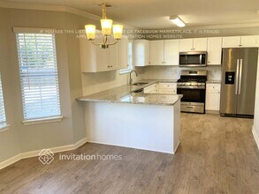 6936 Fields Dr in Douglasville, GA - Building Photo - Building Photo