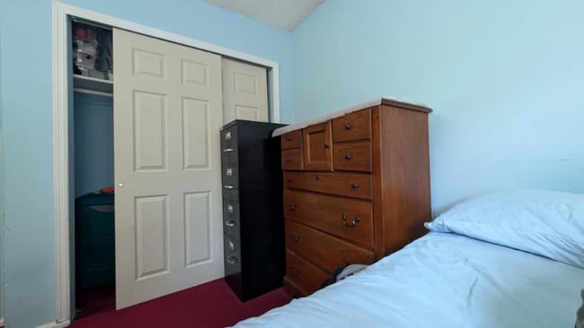 42 Canterbury Ct-Unit -42 in Piscataway, NJ - Foto de edificio - Building Photo