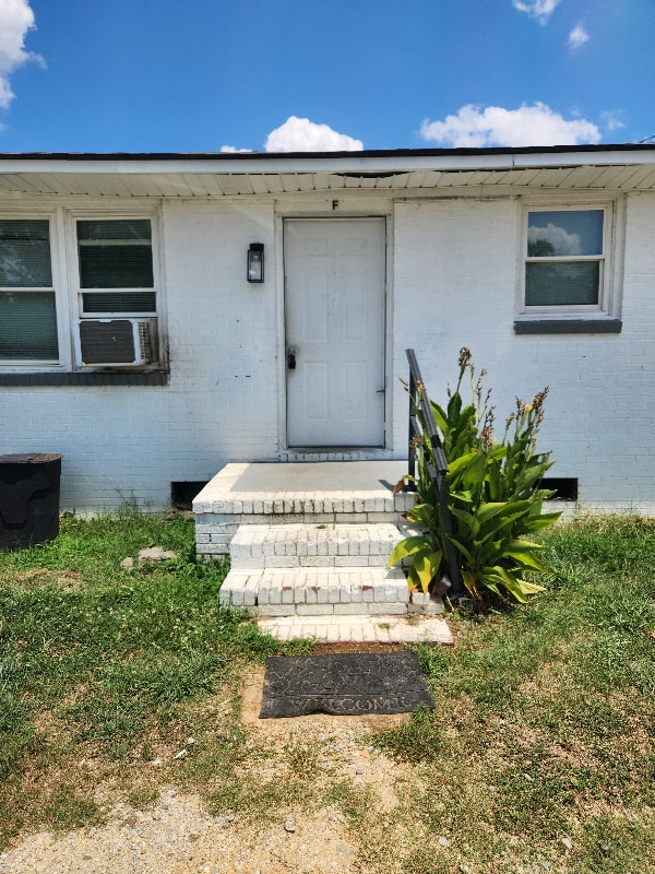 4835 N Old Laurens Rd